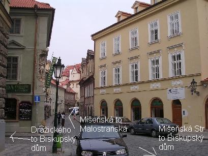 Crossing Dražického and Míšeňská Streets