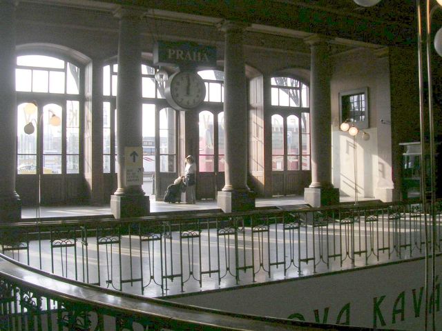 Exit from old station building to bus stops